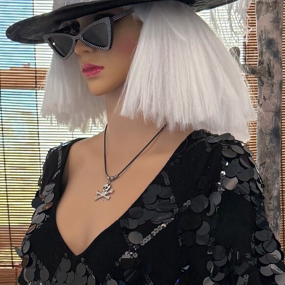 Nanette Lepore~100% Merino Black~V-Neck Stretchy Paillet Dress~Size Medium - Picture 2 of 5